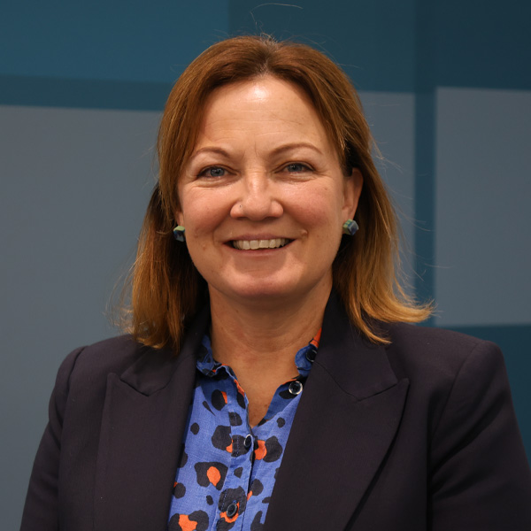 Dr Kelly Crossley