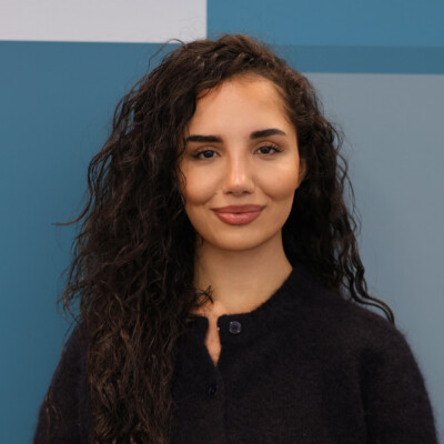 Helya Ezadi