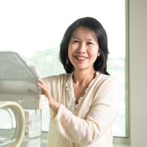 Associate Professor Flora Wong